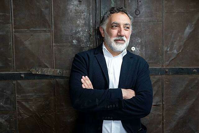 Hashim Sarkisin muotokuva.