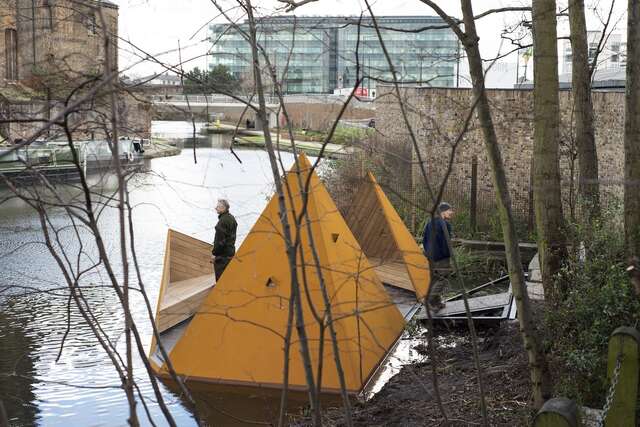 The Viewpoint pavilion from Camley Street. Photo: Max Creasy.